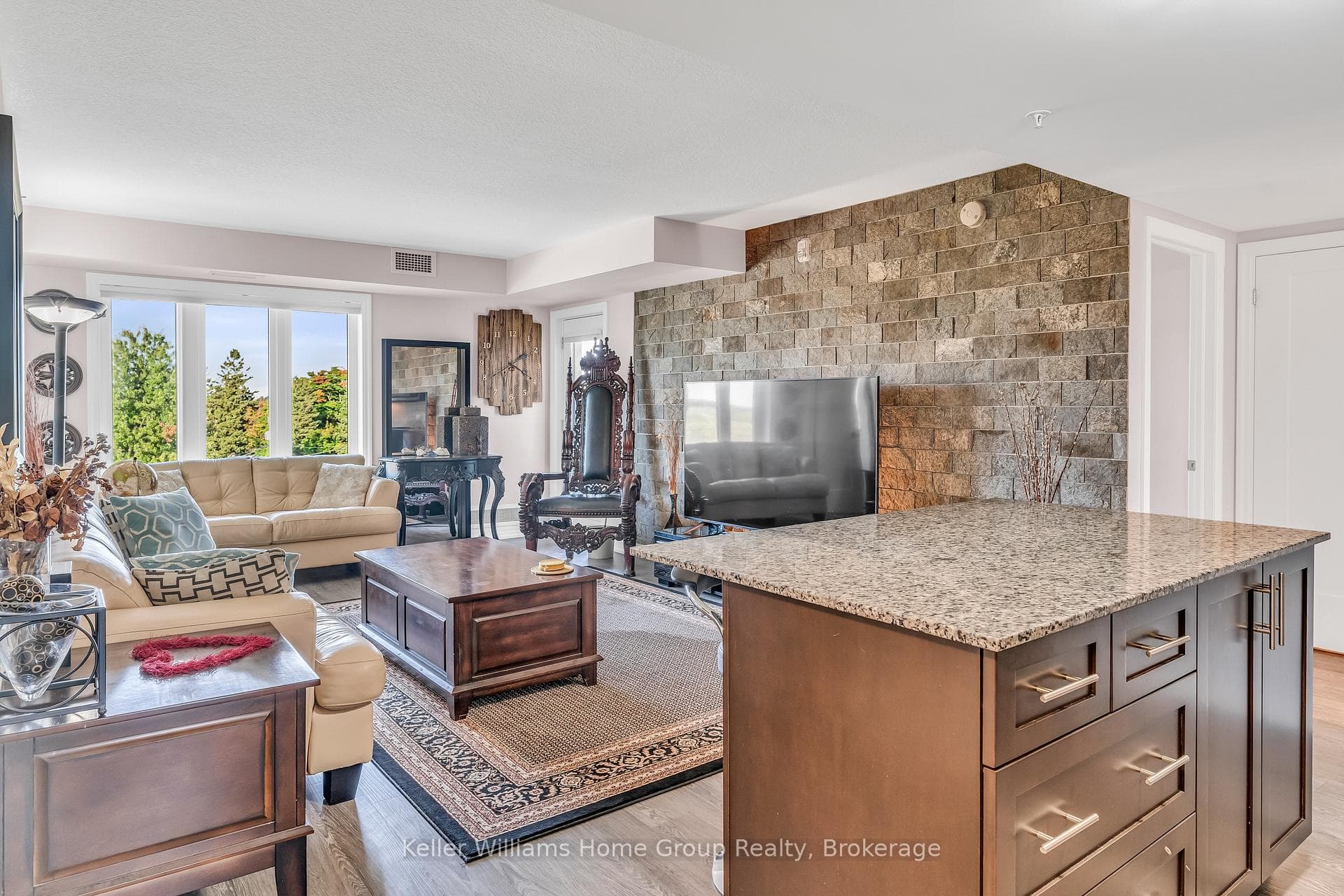 104 SUMMIT RIDGE Drive Unit 408 photo 8