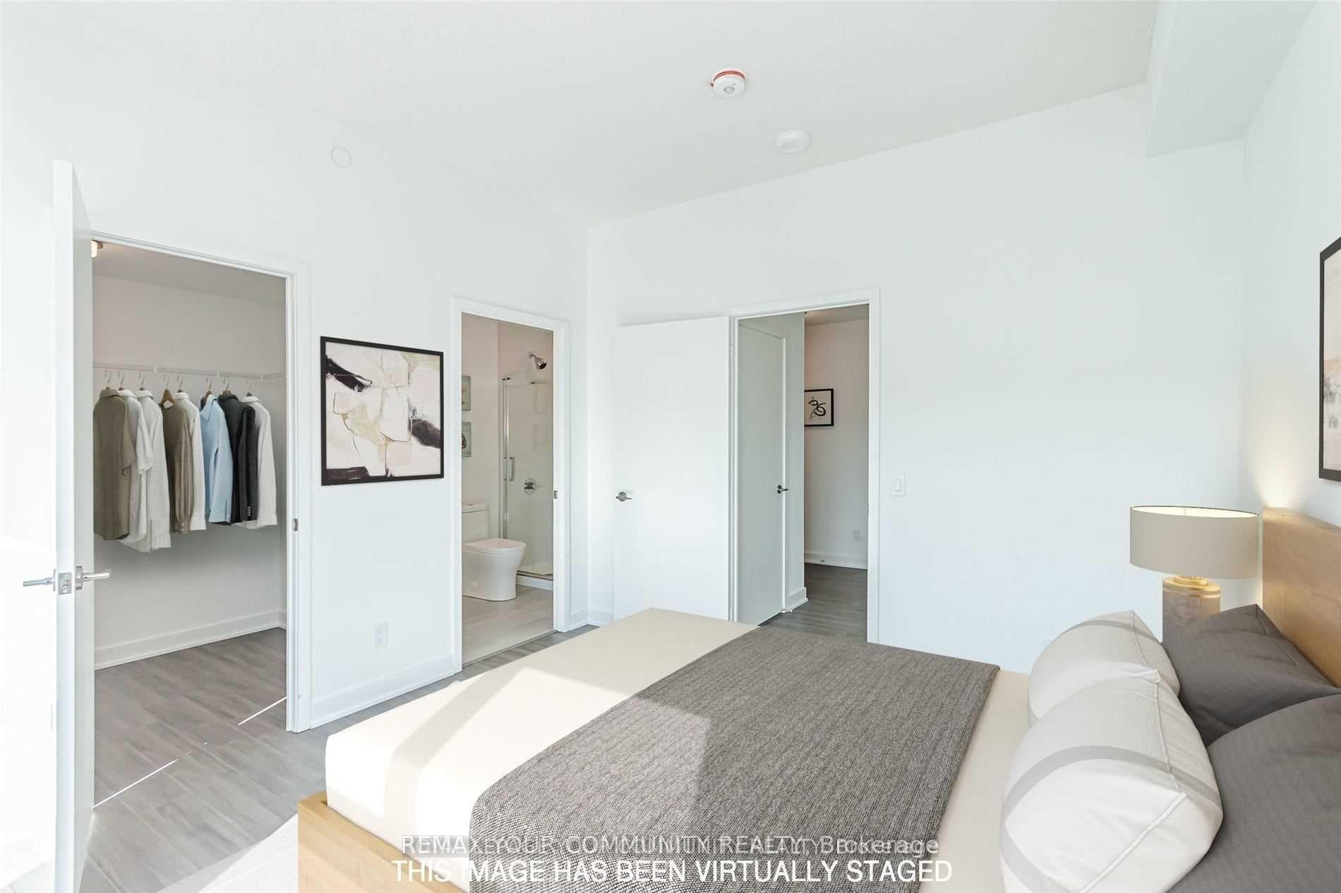 681 Yonge Street Unit 521 photo 14