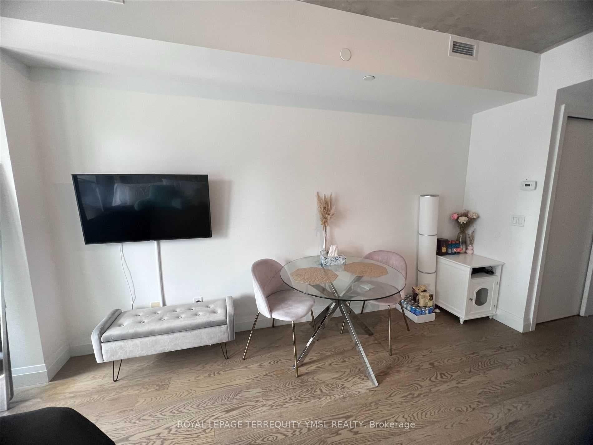 Living/Dining