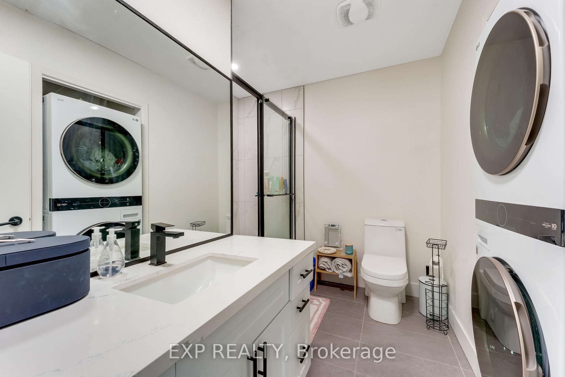 770 Fanshawe Park Road Unit 26 photo 32