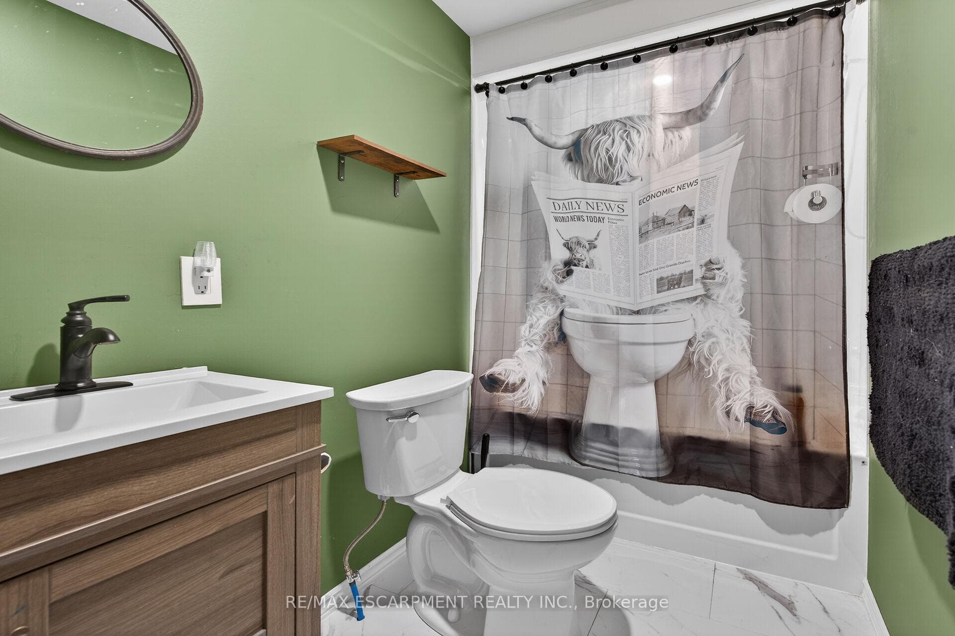 827 Pine Street photo 30