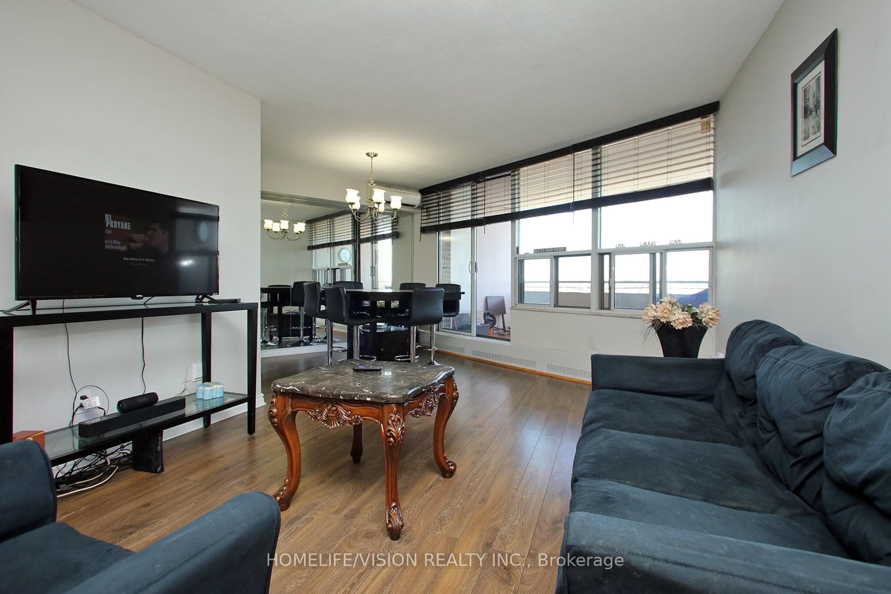60 Pavane Linkway N/A Unit 1701 photo 6