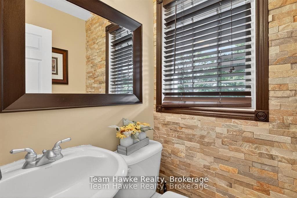 29 BOYD Crescent photo 18