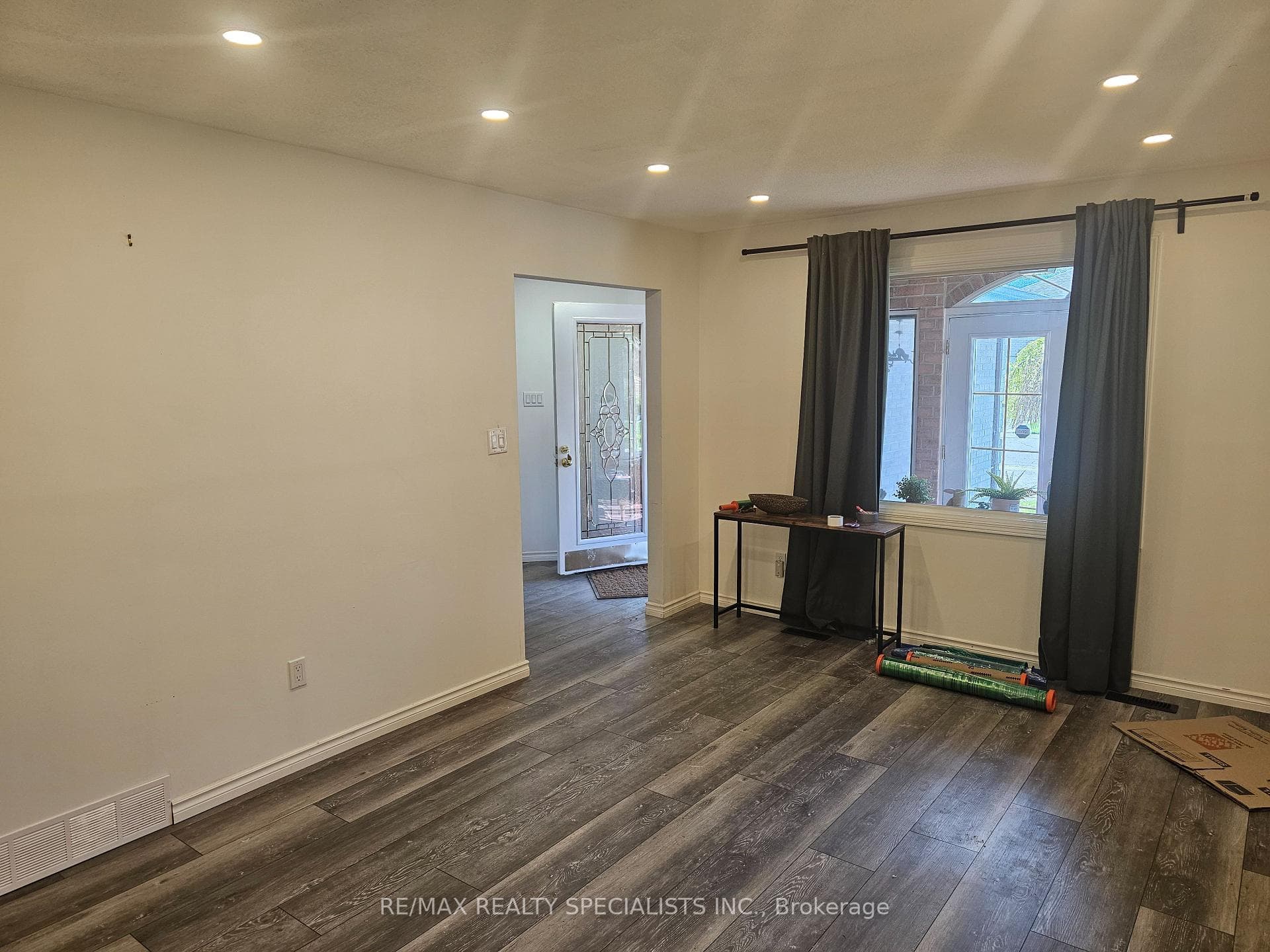 283 Delancey Boulevard photo 20