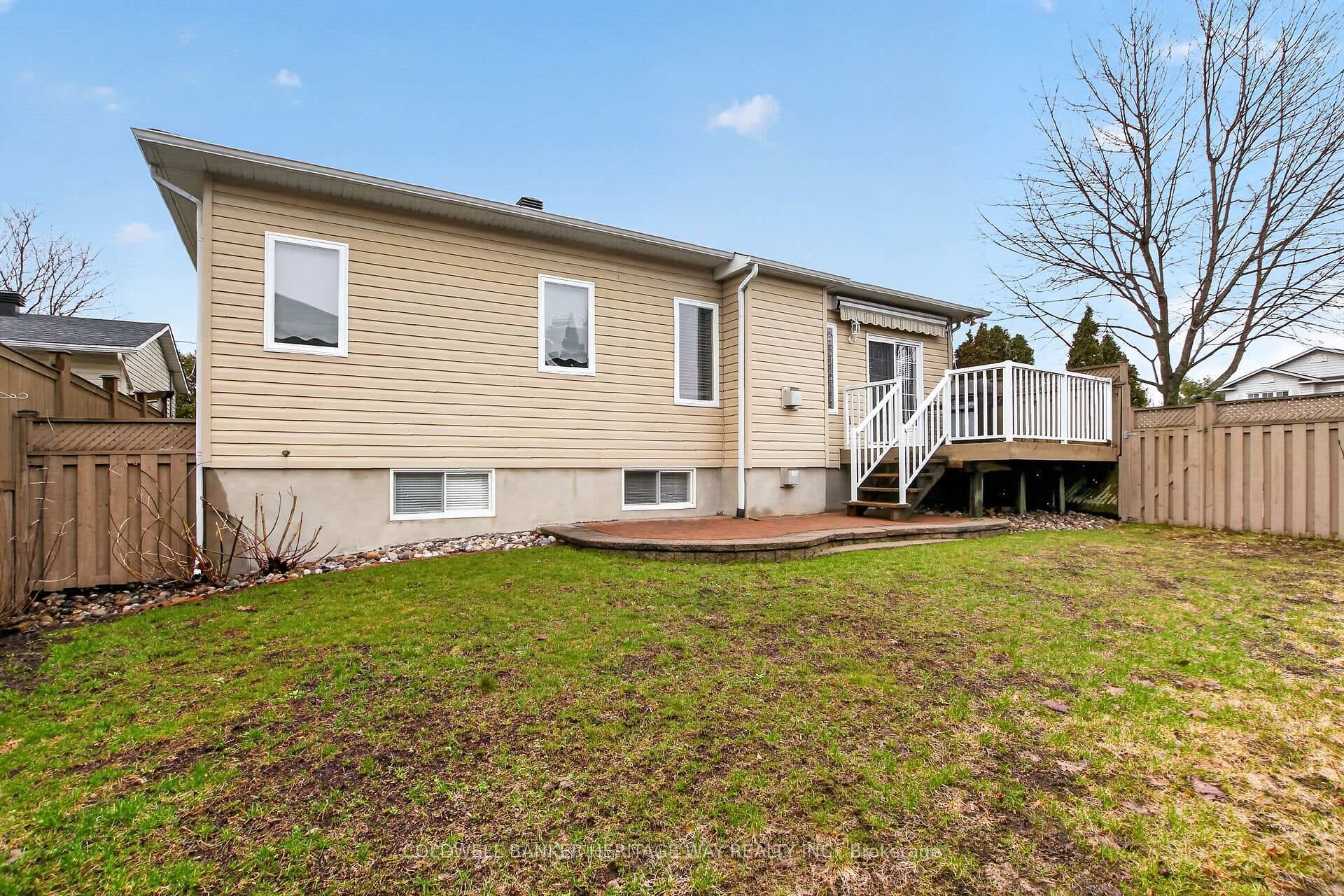 280 Sarah Street photo 44