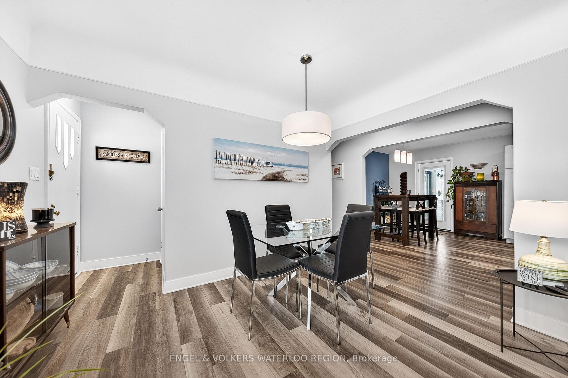 33 Elmwood Avenue photo 10