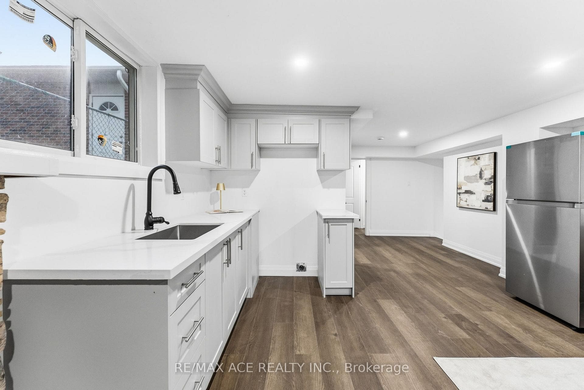 399 Lawson Road photo 35