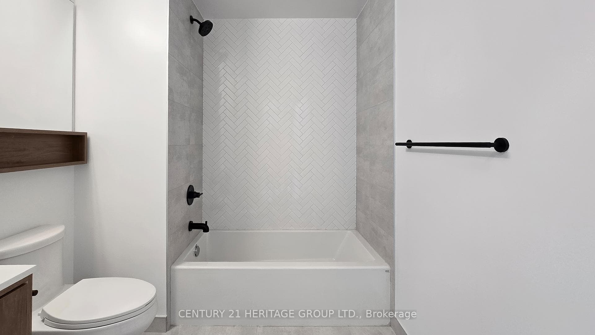 8888 Yonge Street Unit 710 photo 33