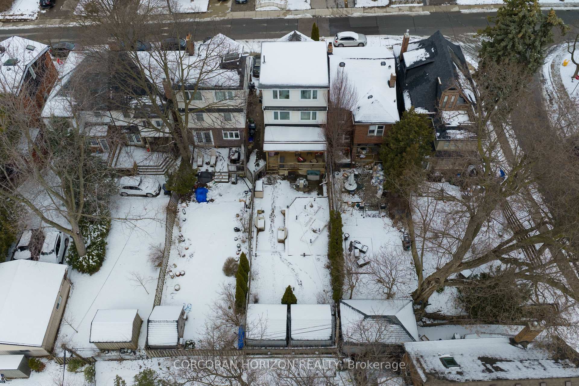 103 Manor Road photo 31