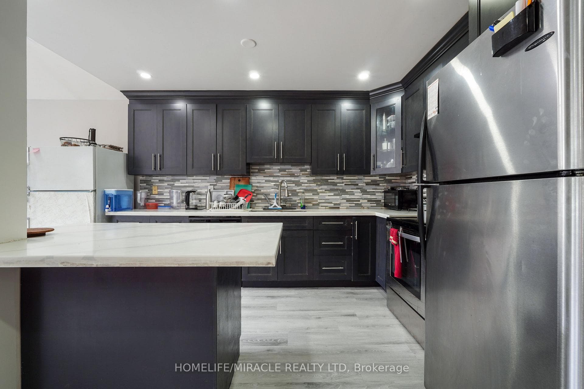 222 Sunforest Drive photo 12