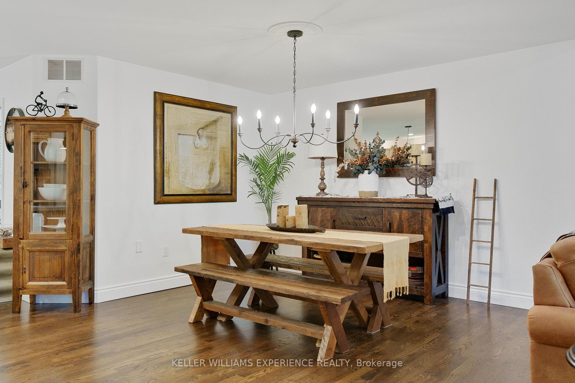 100 Arlynn Crescent photo 14