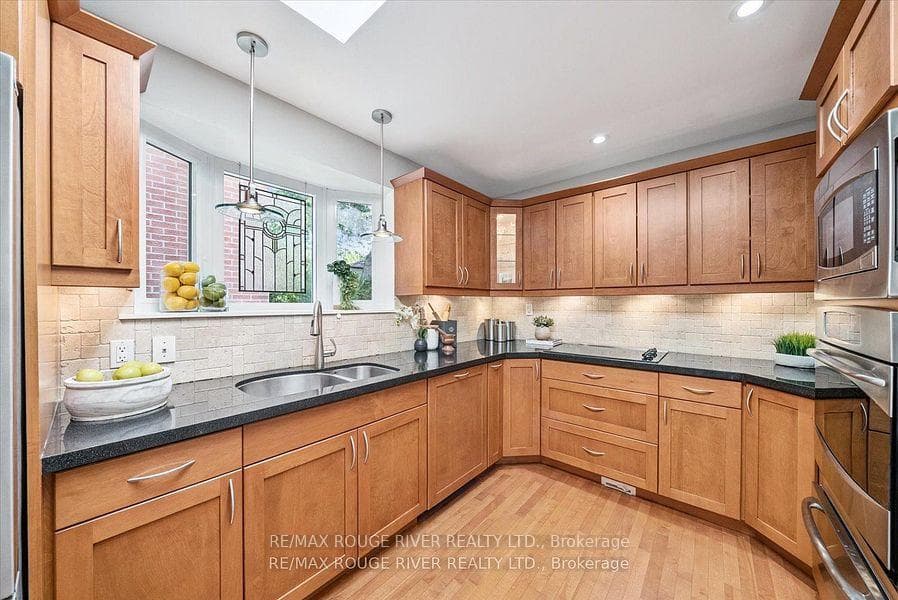 29 Rodarick Drive photo 13
