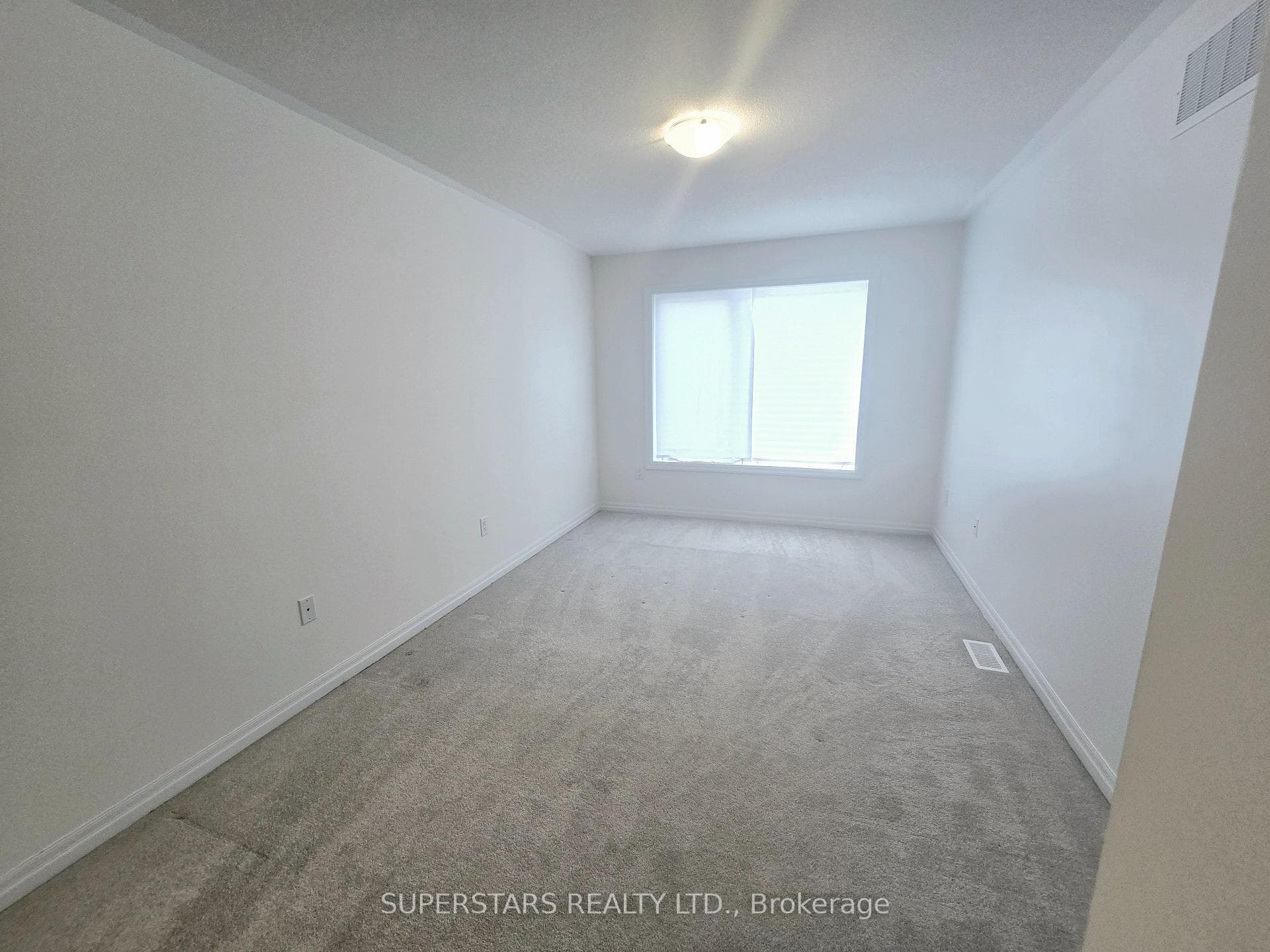 29 Delano Way photo 17