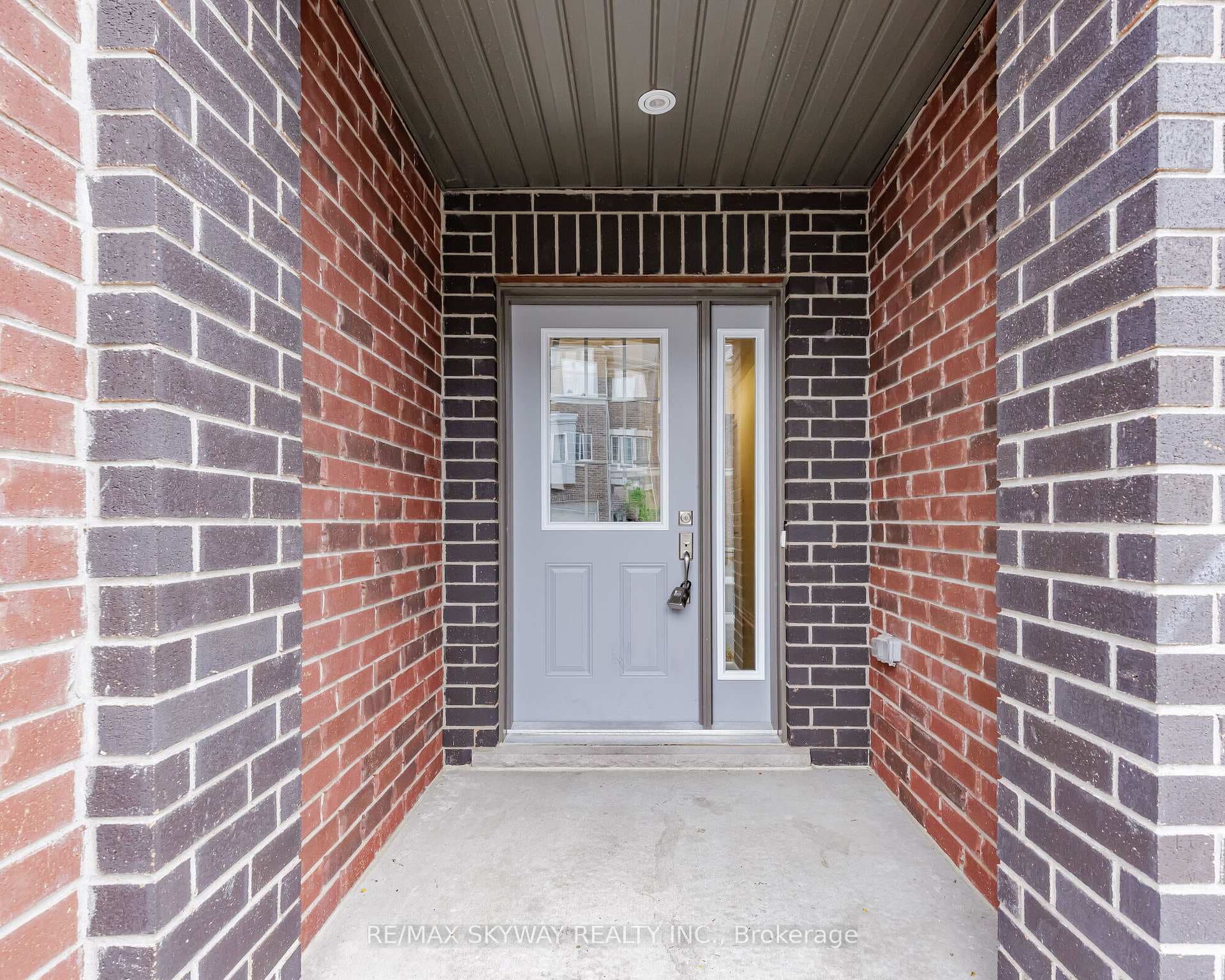 311 Woolwich Street Unit 5 photo 5