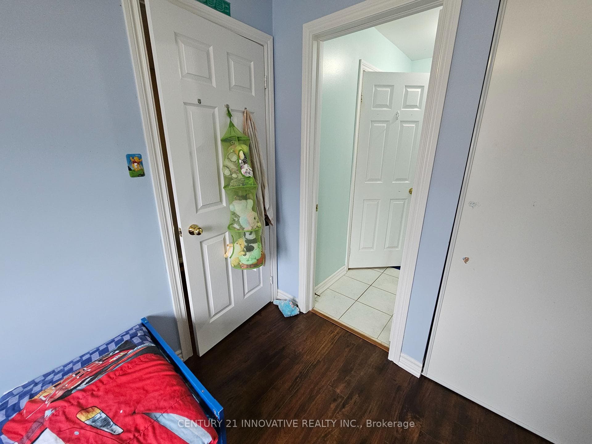 189 South Unionville Avenue photo 17