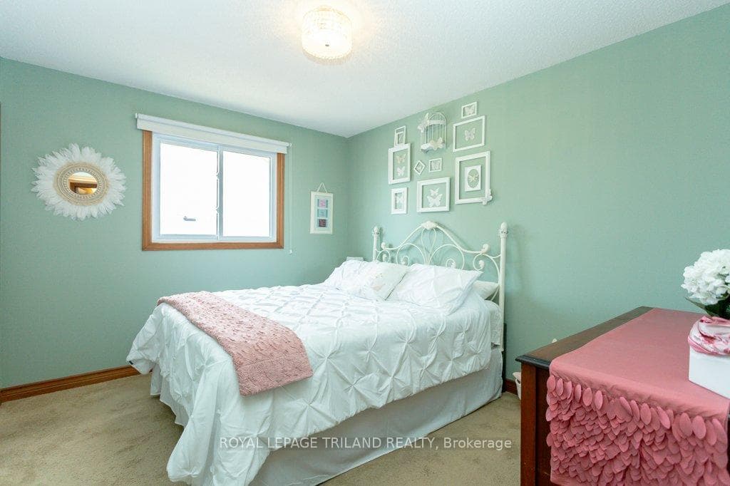 78 Parkview Drive photo 23