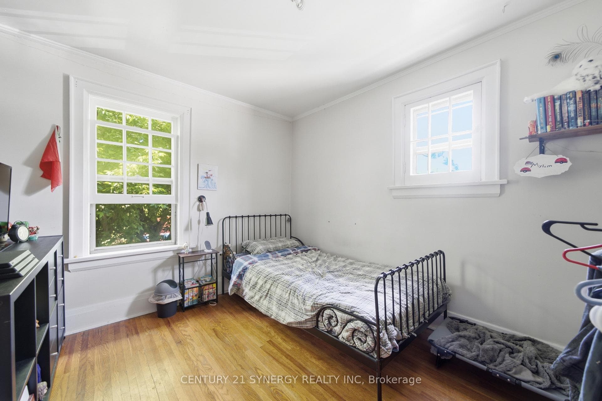207-209 Foster Avenue photo 23