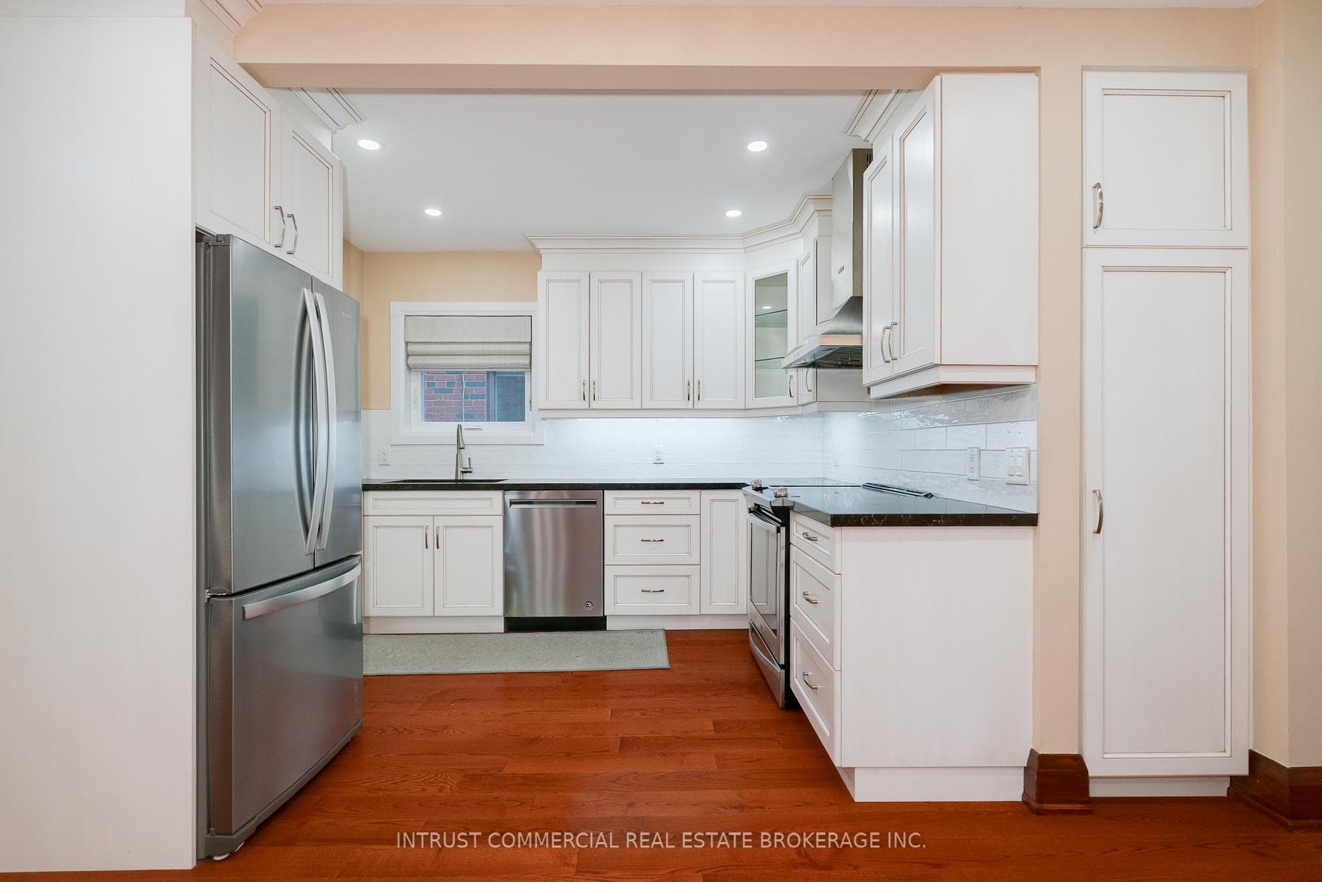 11 High Park Avenue Unit Main Floor photo 13