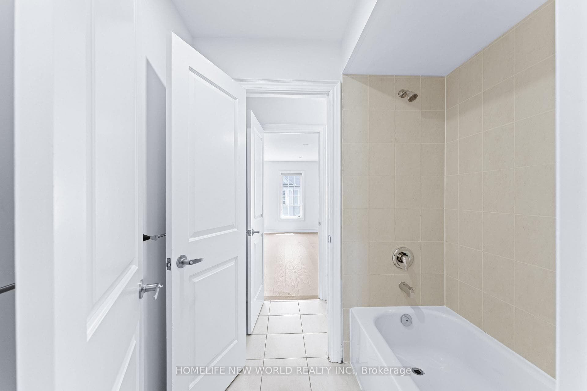 8 Latchford Lane photo 34