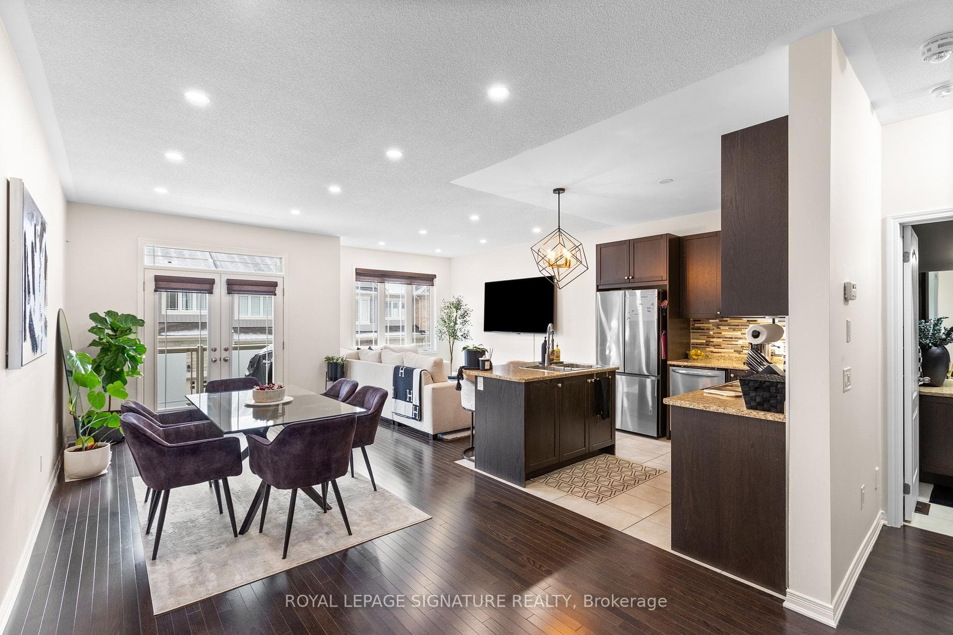 49 Valley Lane photo 11