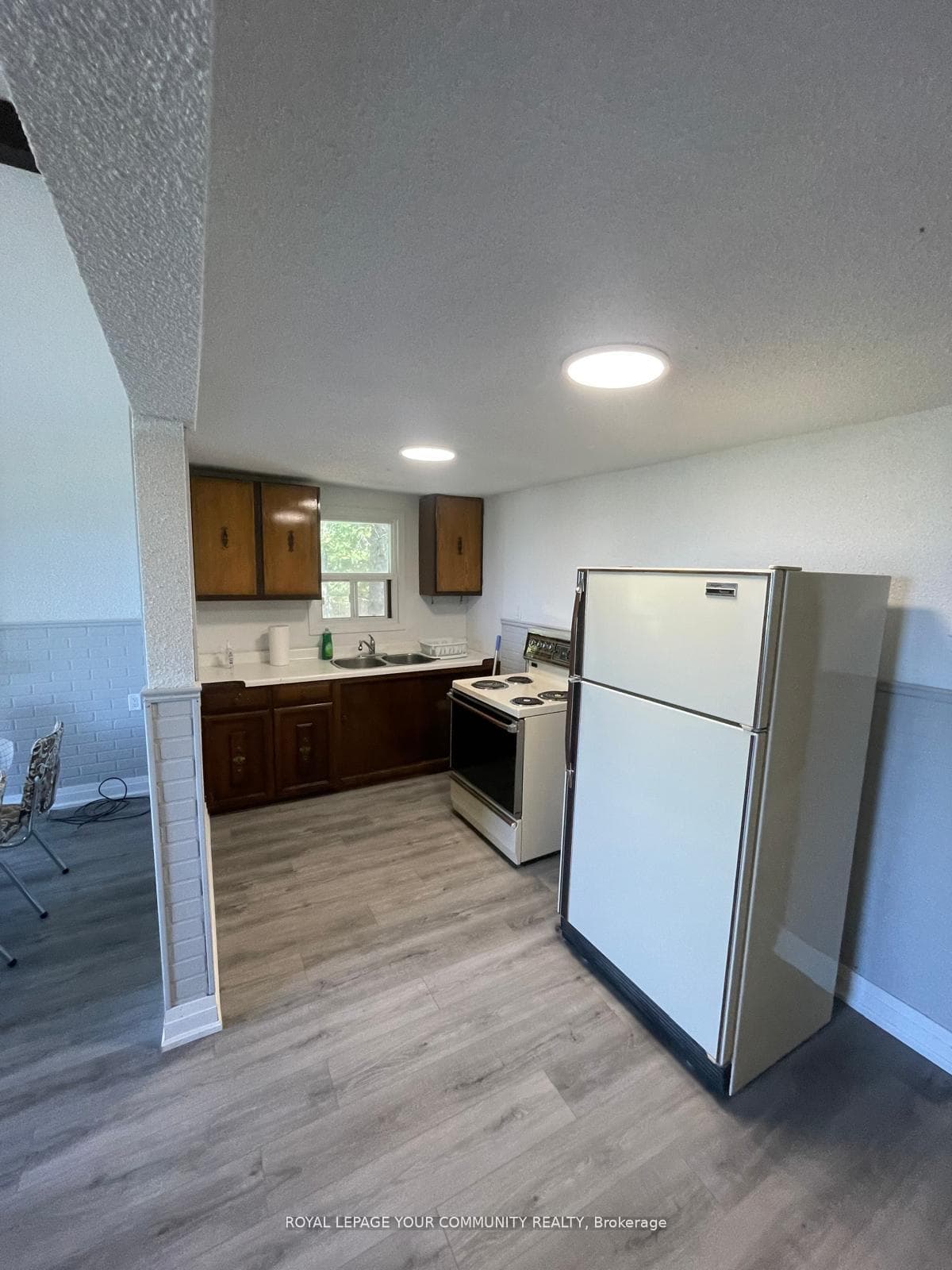274 Coastline Drive Unit Unit A photo 10