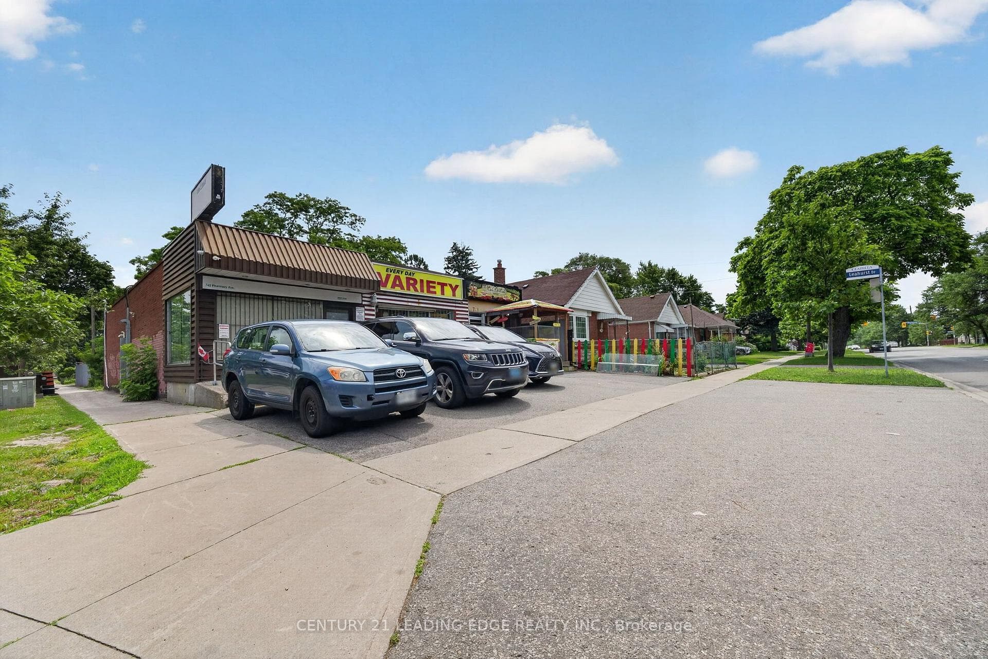 741 Pharmacy Avenue photo 5
