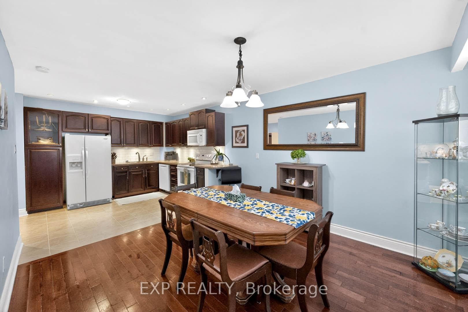 925 Bayly Street Unit 36 photo 14