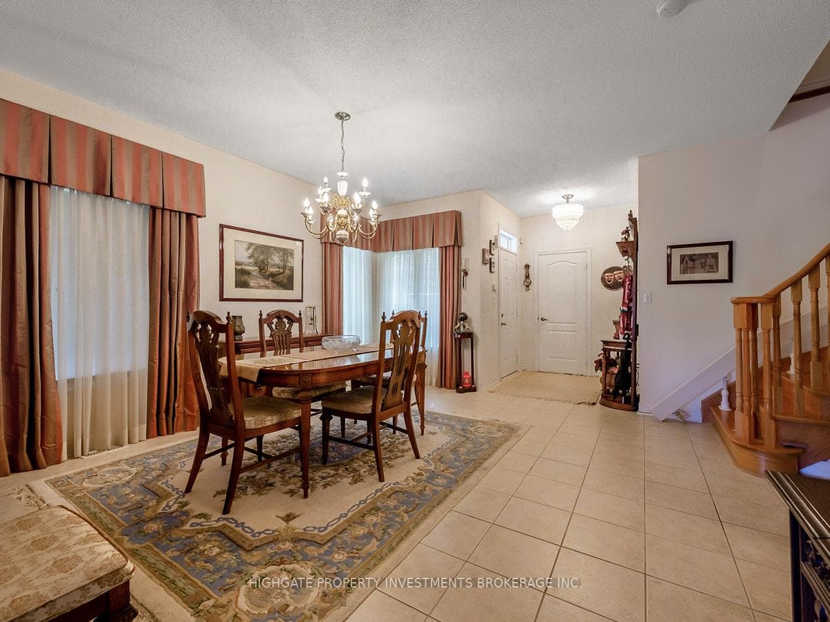46 Milano Avenue photo 9