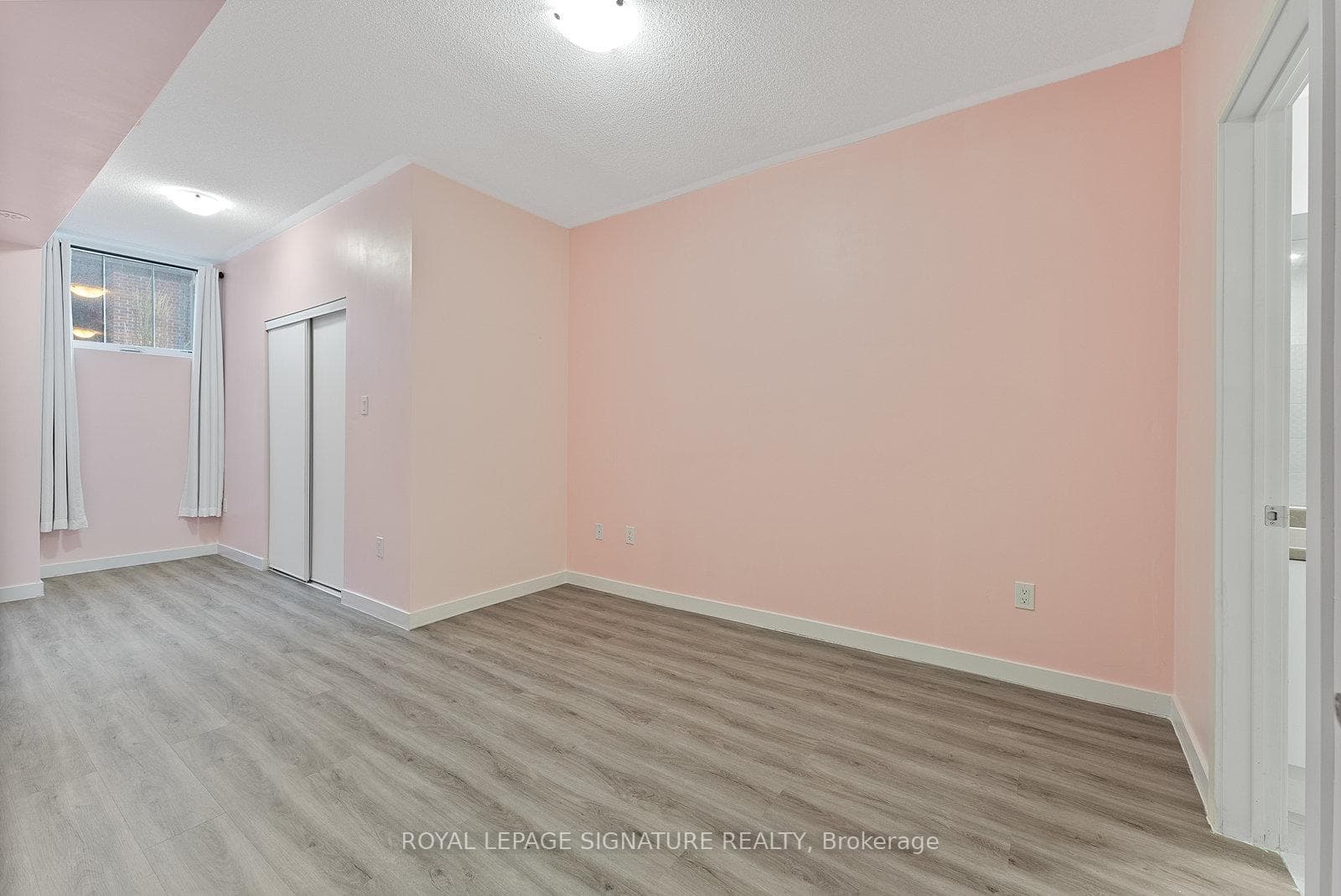 18 WHITAKER Way Unit 149 photo 21