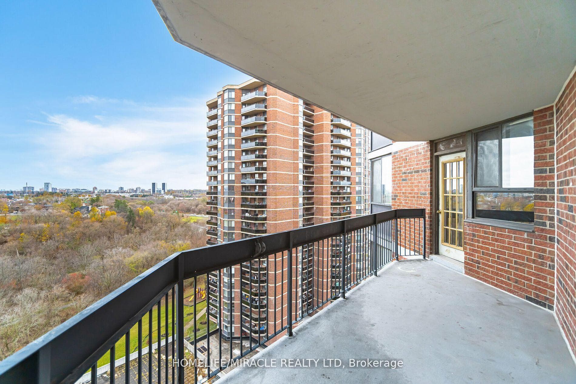 236 Albion Road Unit 1403 photo 32