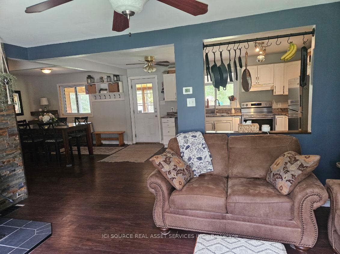 1232 Hart Road photo 9