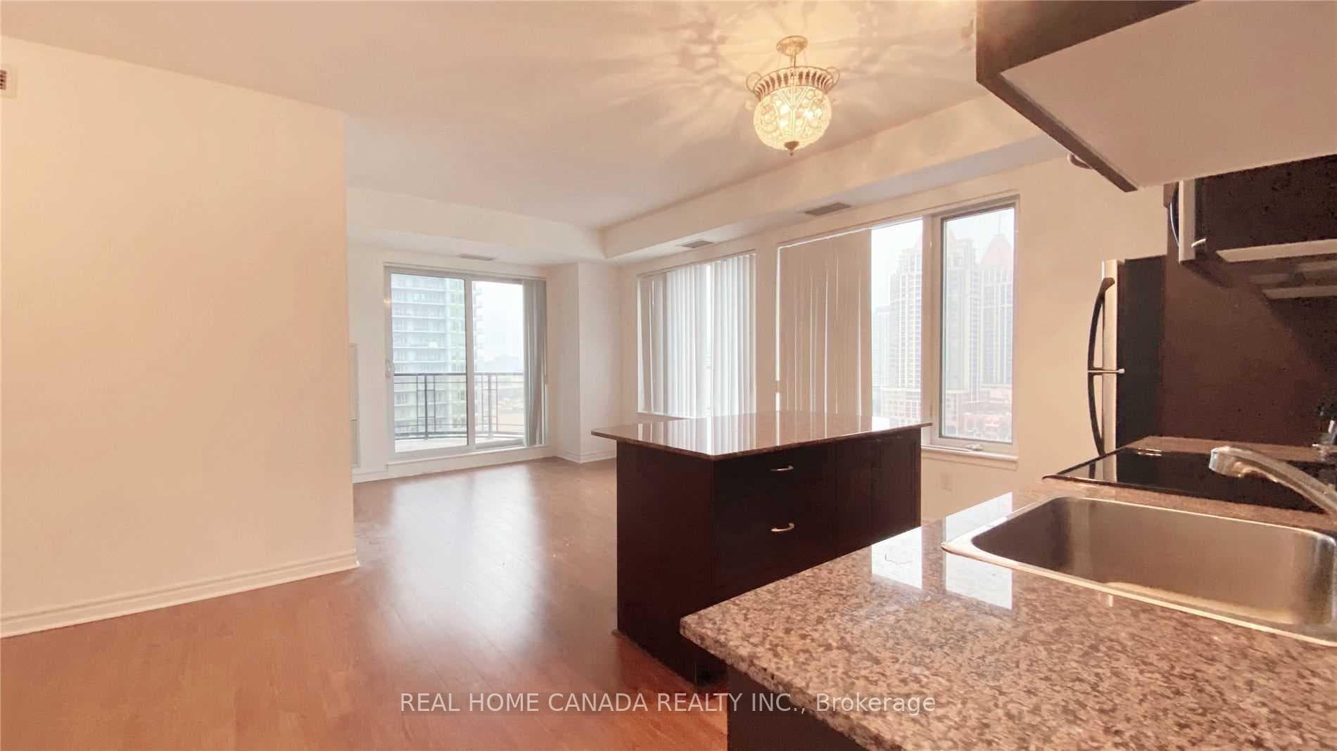 385 Prince Of Wales Drive Unit 1405 photo 4
