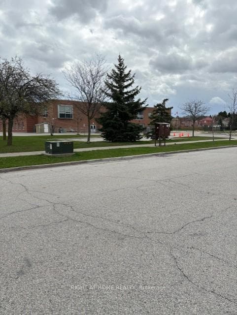 32 Harkins Drive photo 32