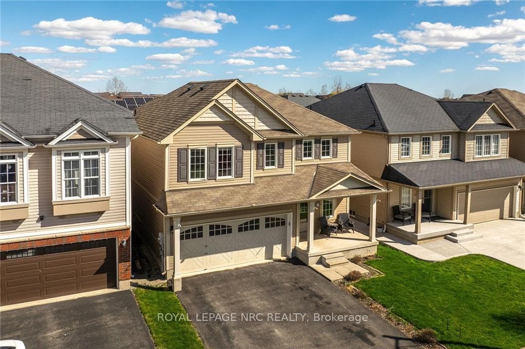 19 Powell Drive photo 3