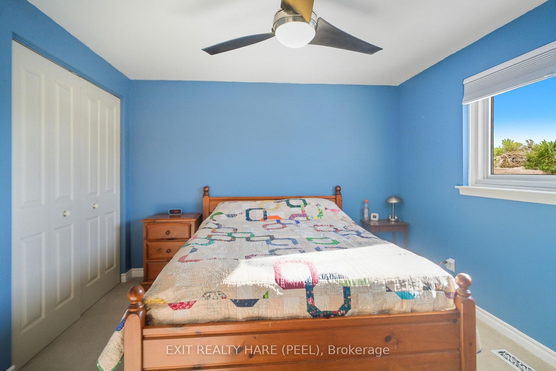 20 Sutherland Avenue photo 8