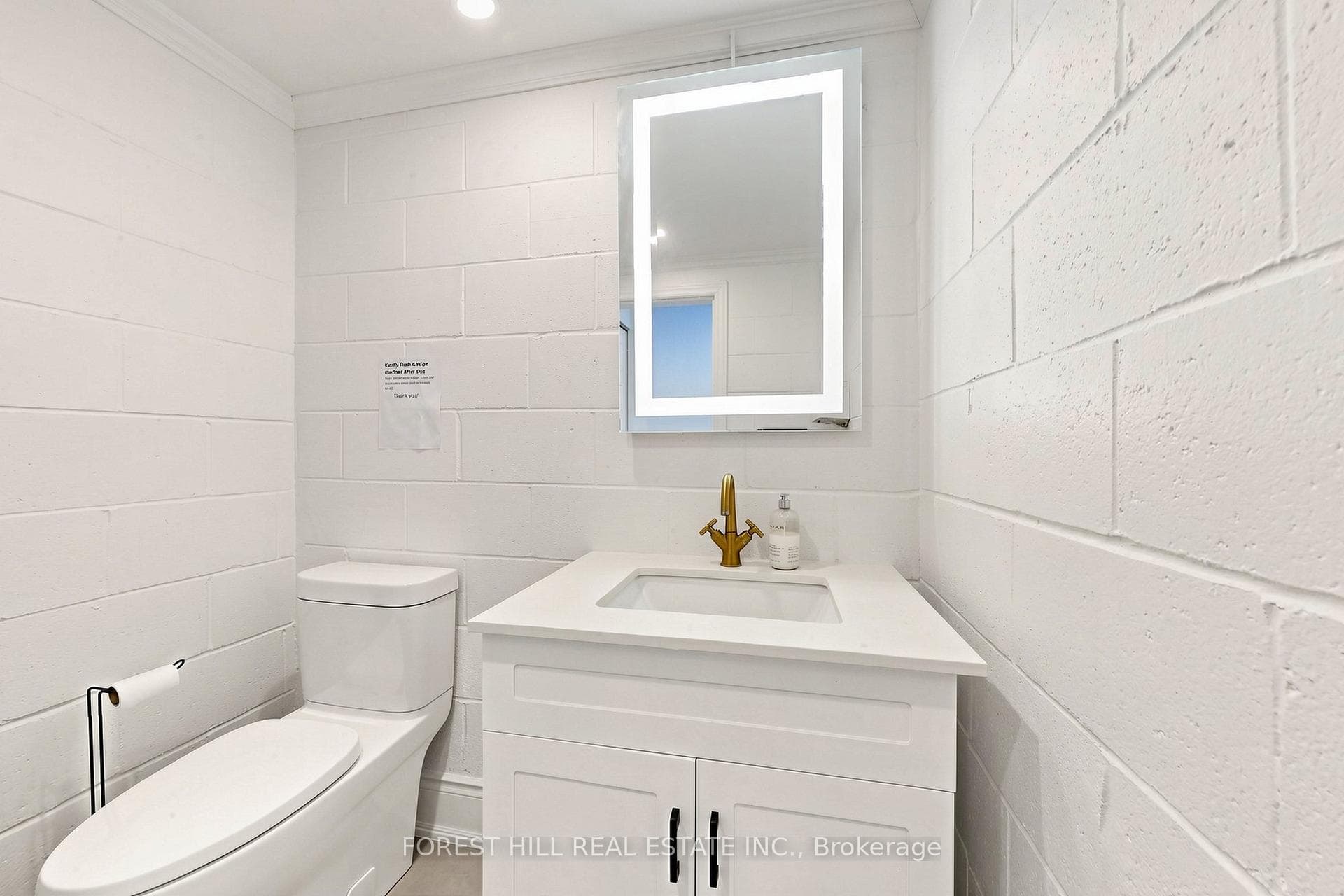 1502 Speers Road photo 19