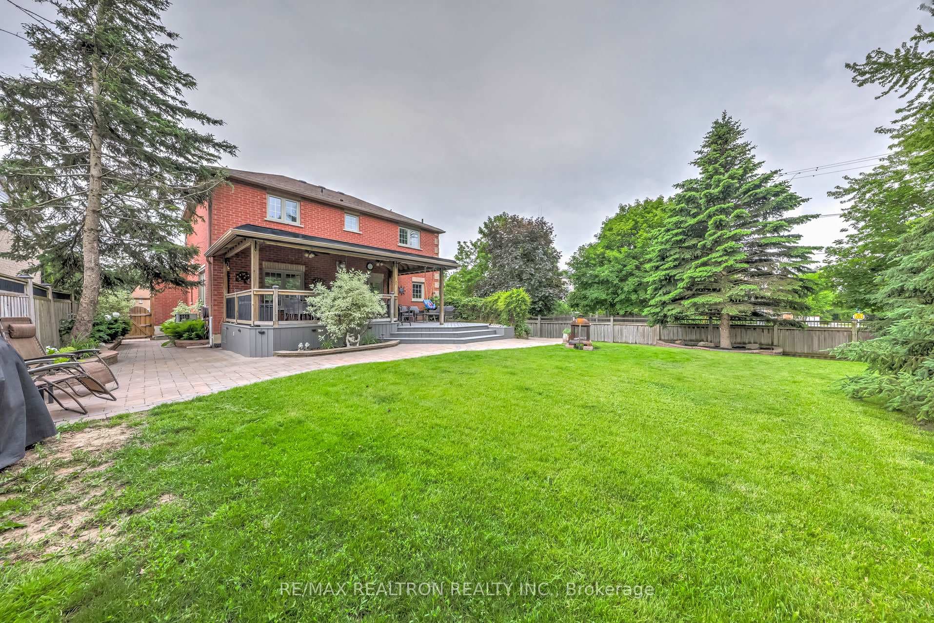 48 Batson Drive photo 39