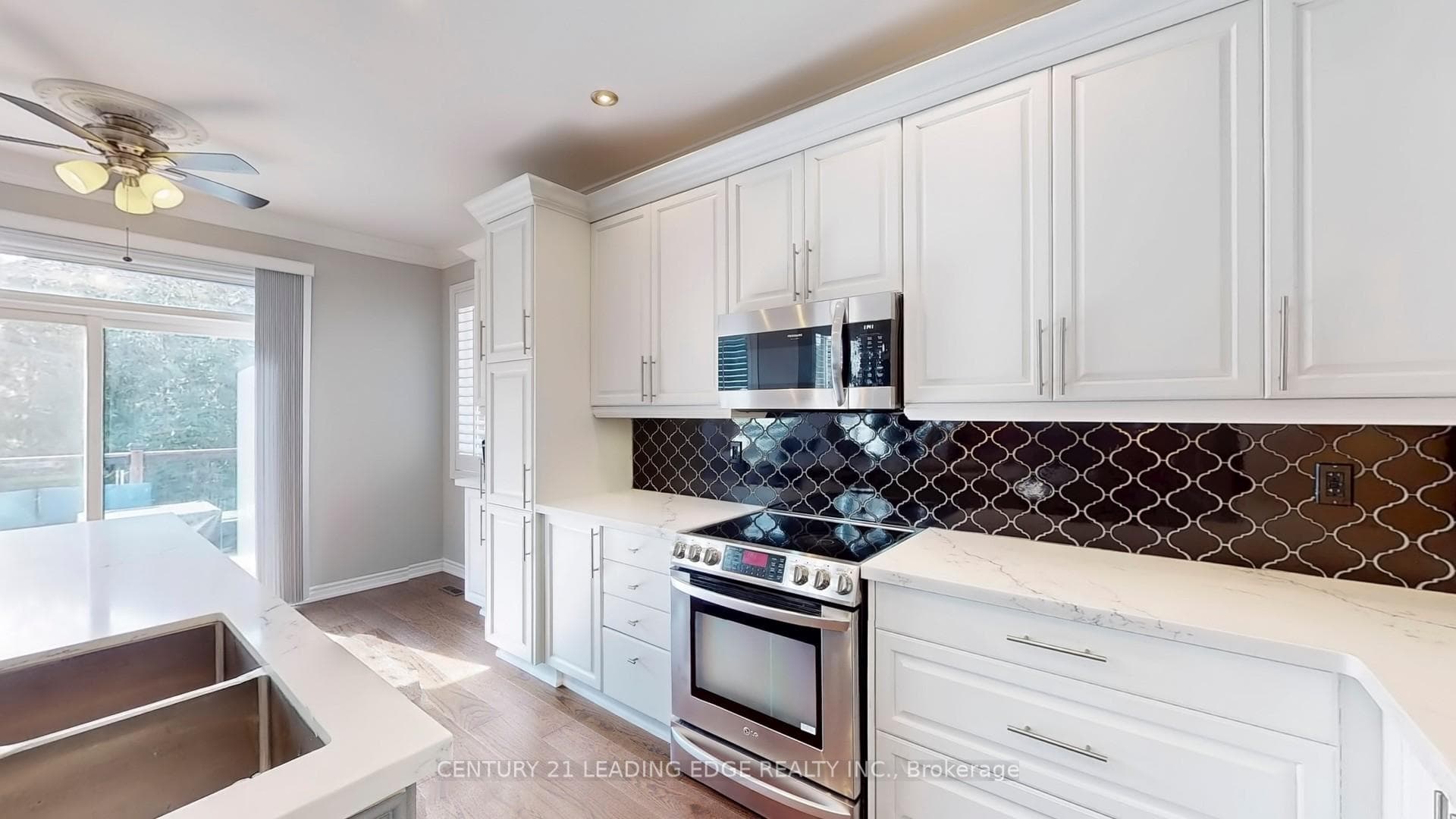 43 Sleepy Hollow Place photo 12