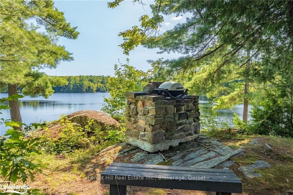 2-1066 SHOE LAKE Road photo 43