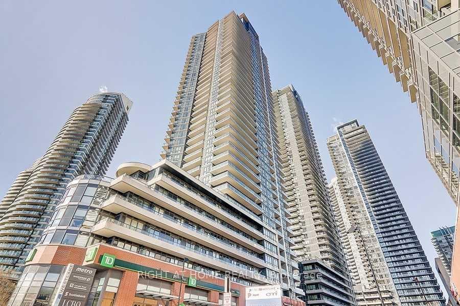 2212 Lake Shore Boulevard Unit 2704 photo 5