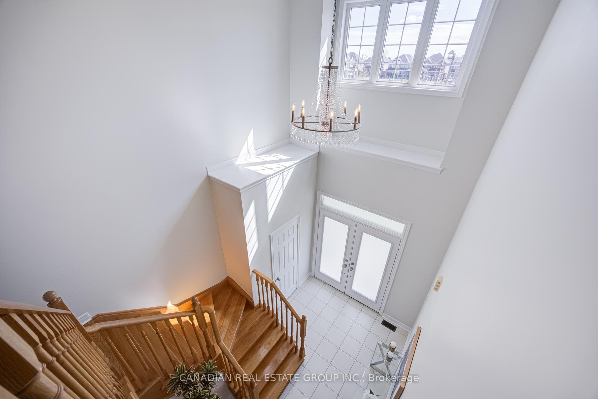 22 Schwalm Crescent photo 24