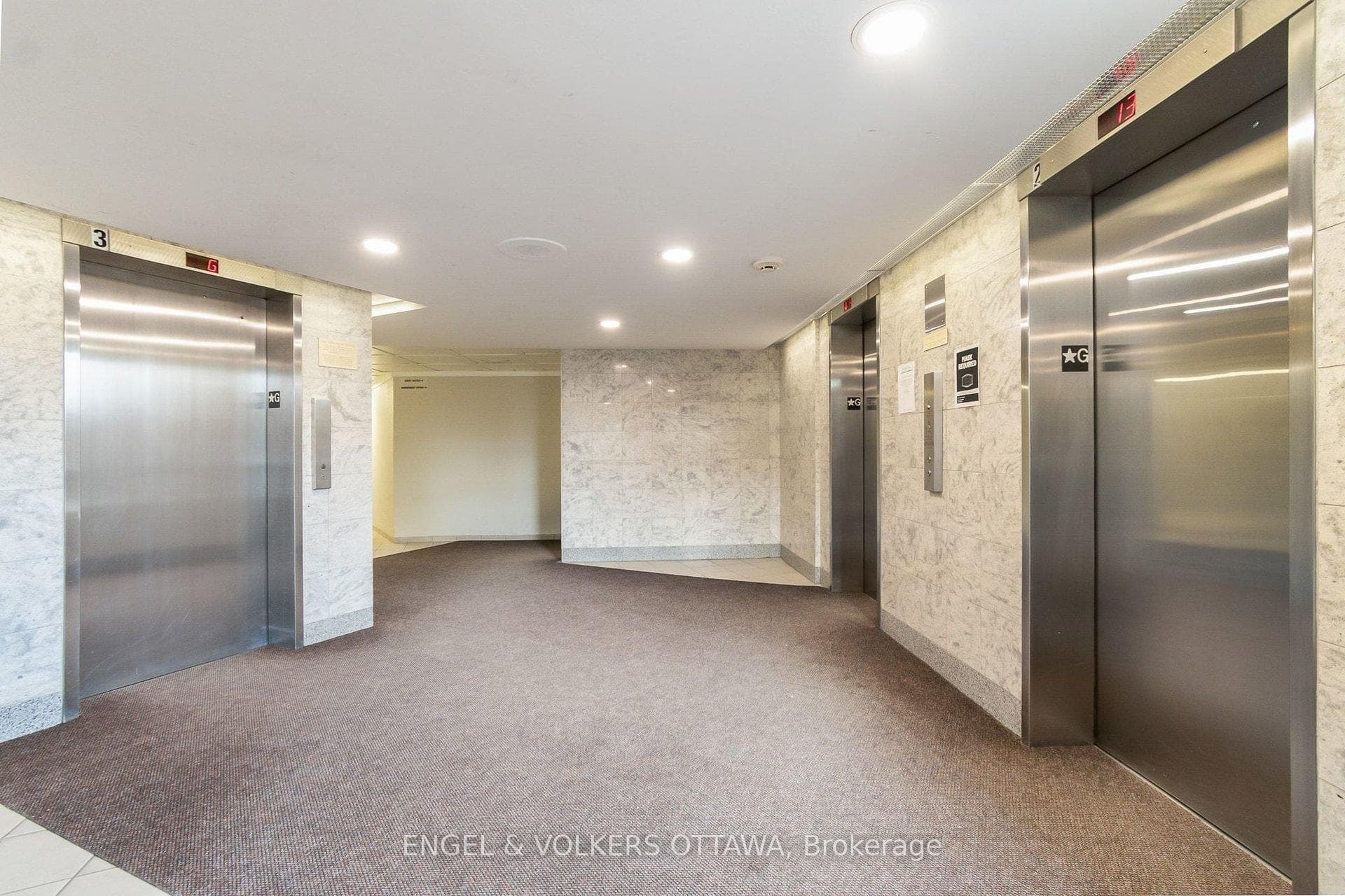 915 Elmsmere Road Unit 109 photo 40