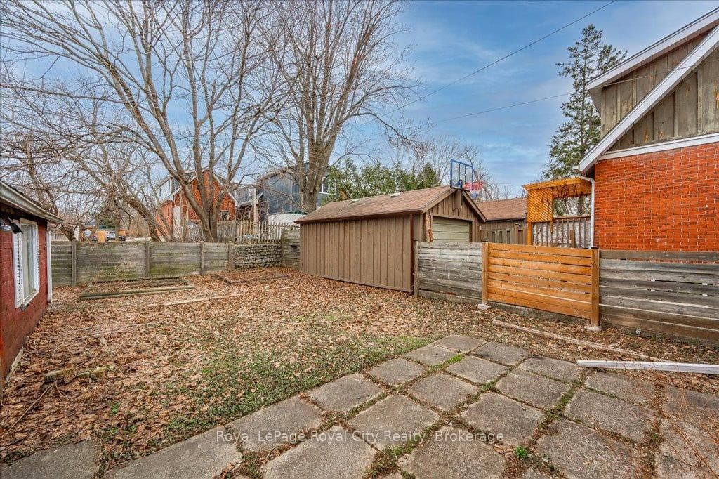 103 Kingsmill Avenue photo 31