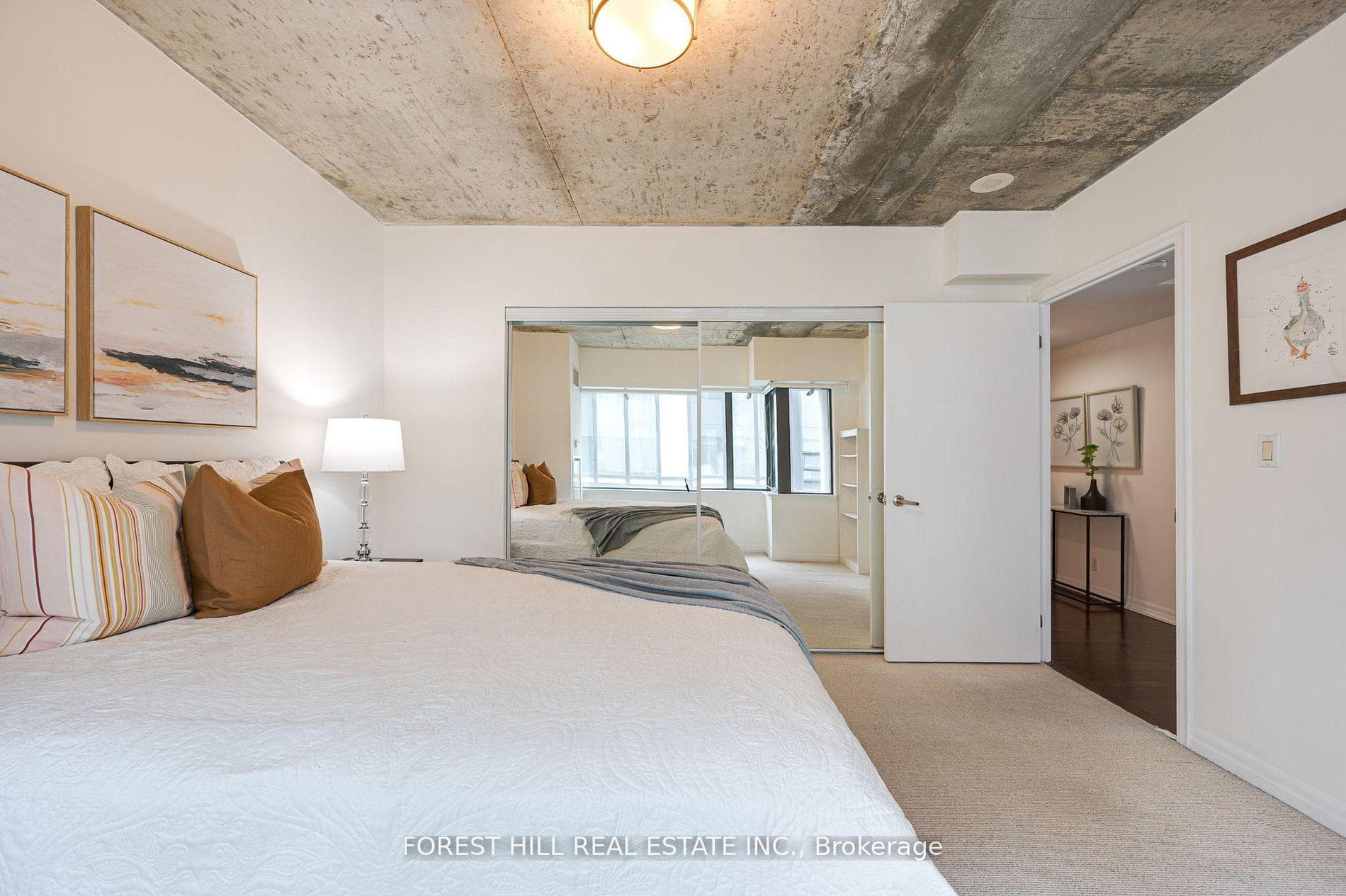 22 Wellesley Street Unit 2108 photo 12