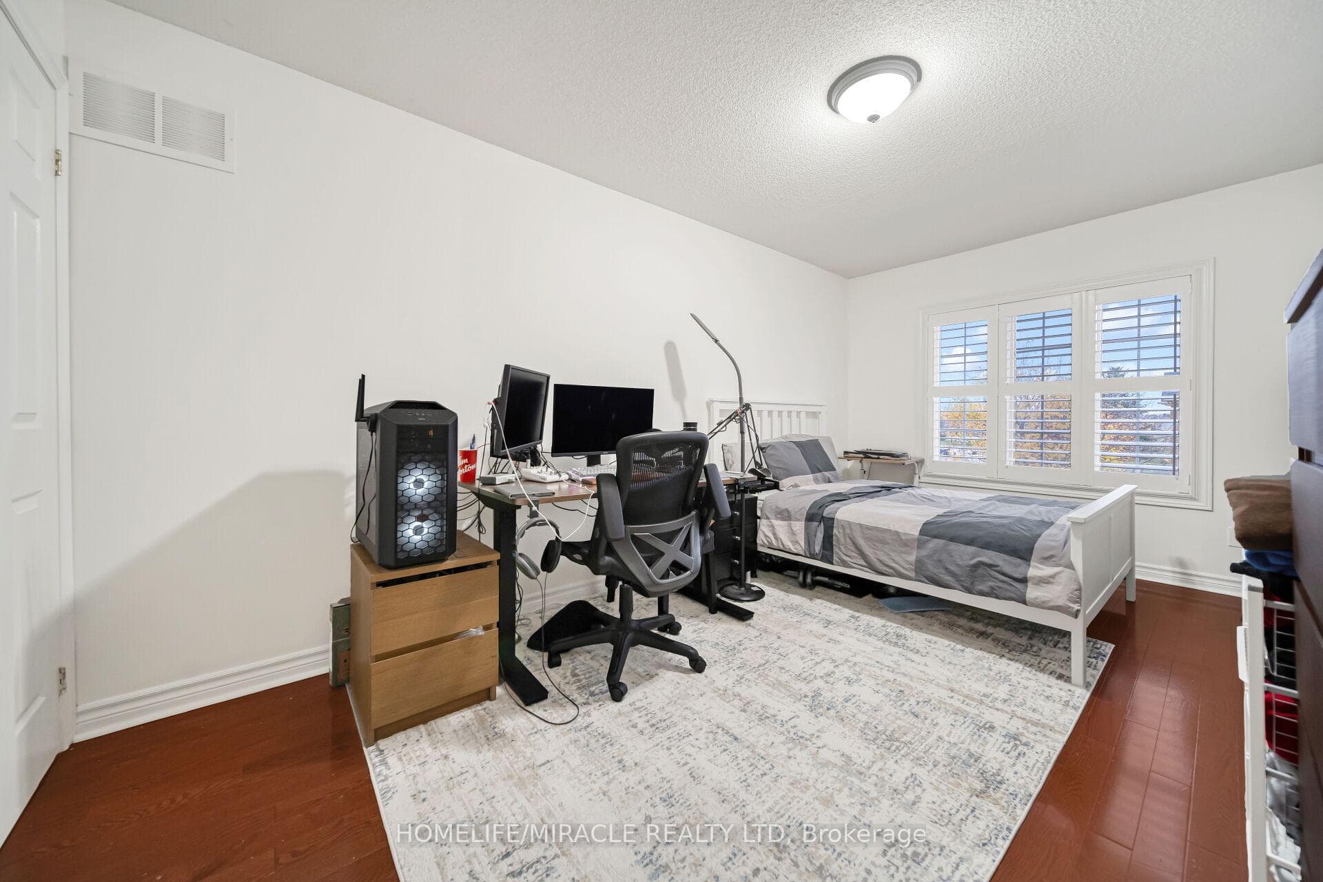 100 Brickyard Way Unit 1 photo 29