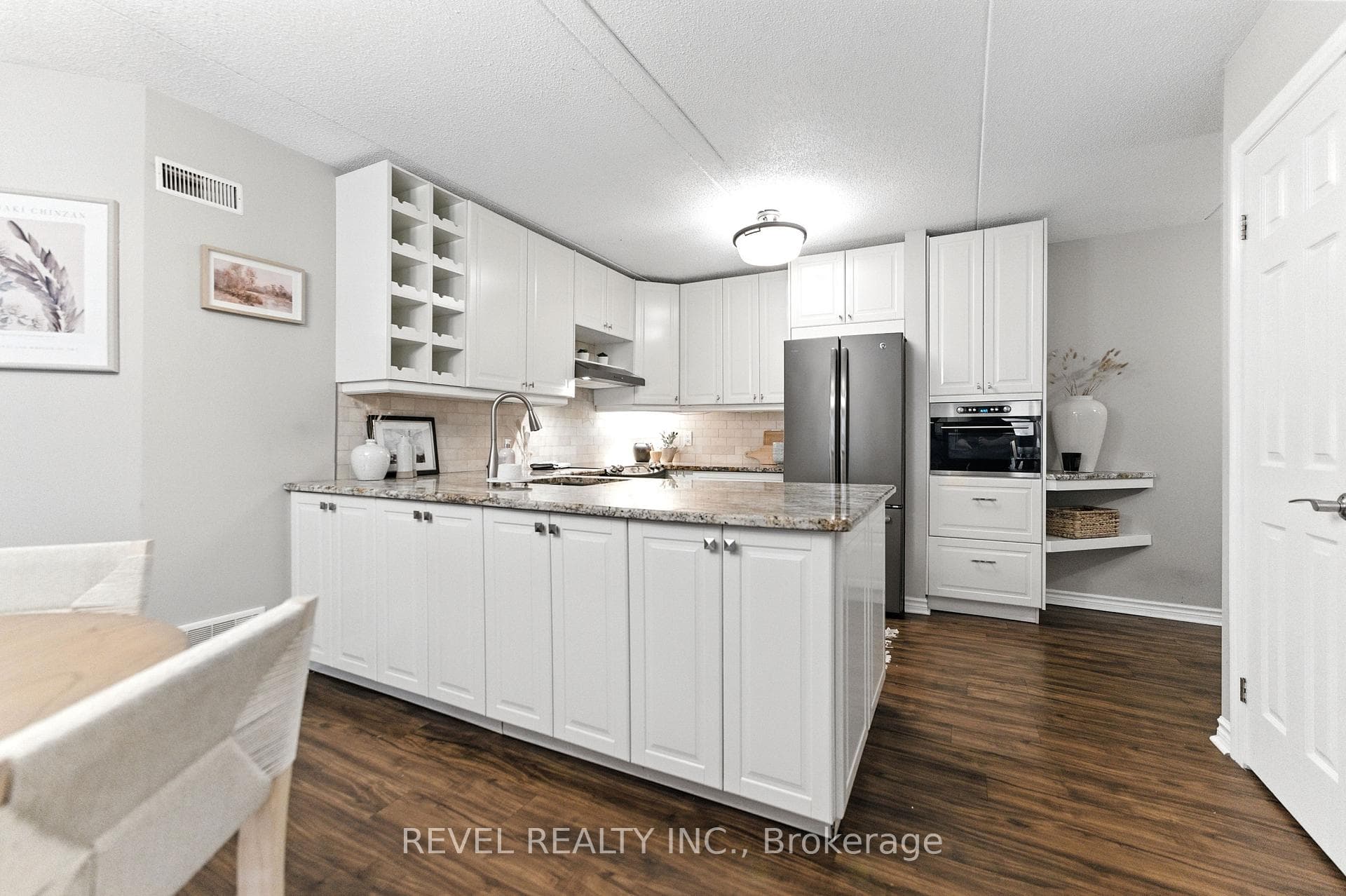 2030 Cleaver Avenue Unit 124 photo 14