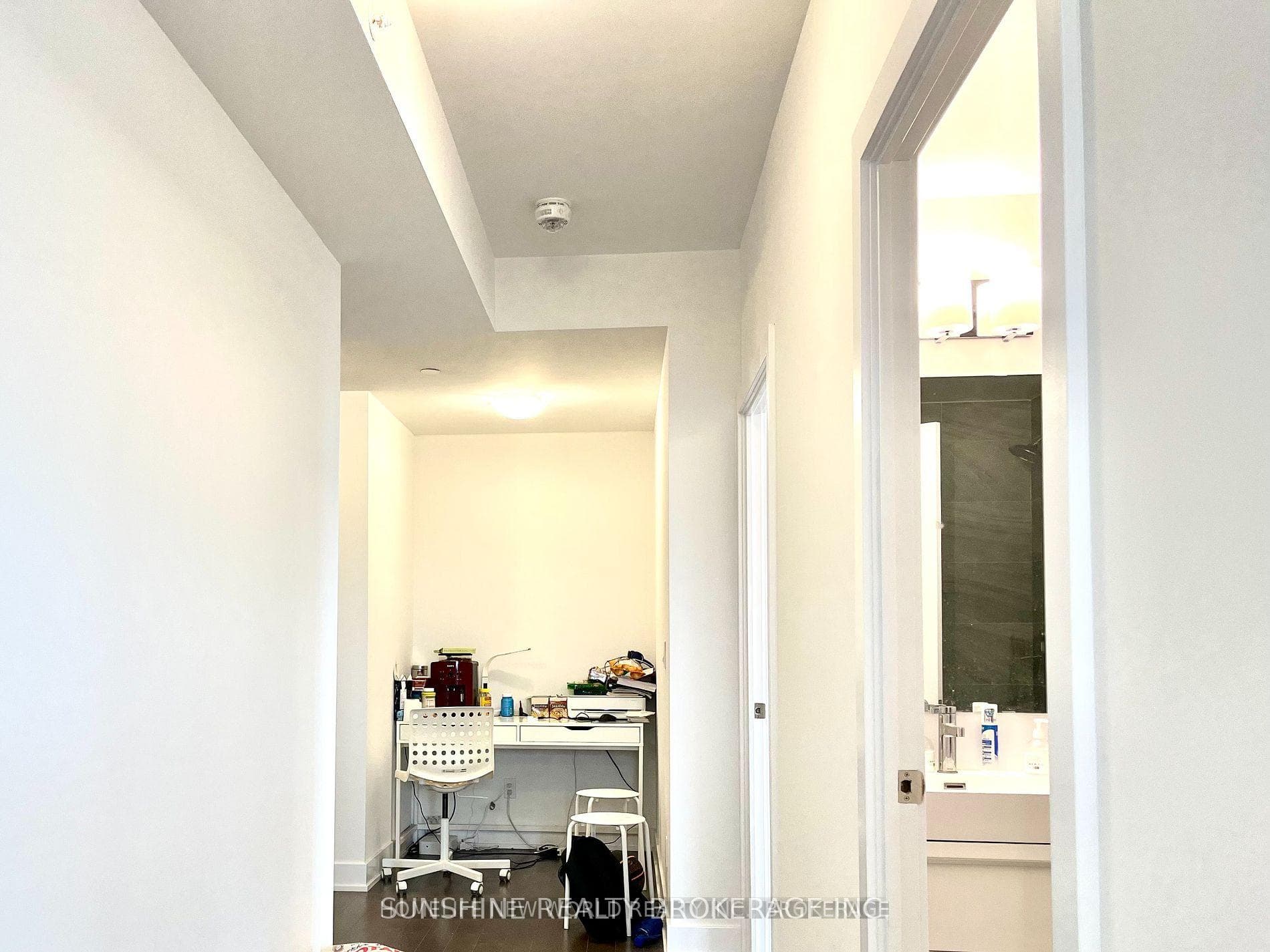 181 Bedford Road Unit 802 photo 21