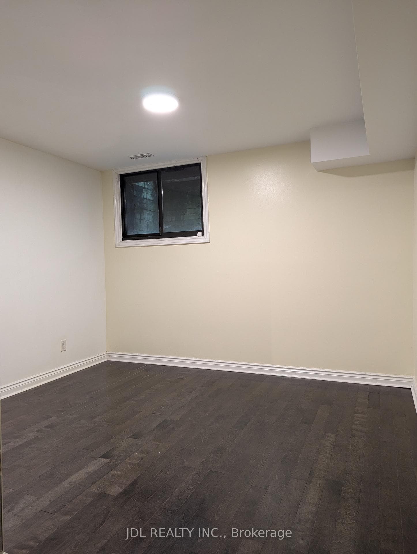 34 shaftesbury Avenue photo 16