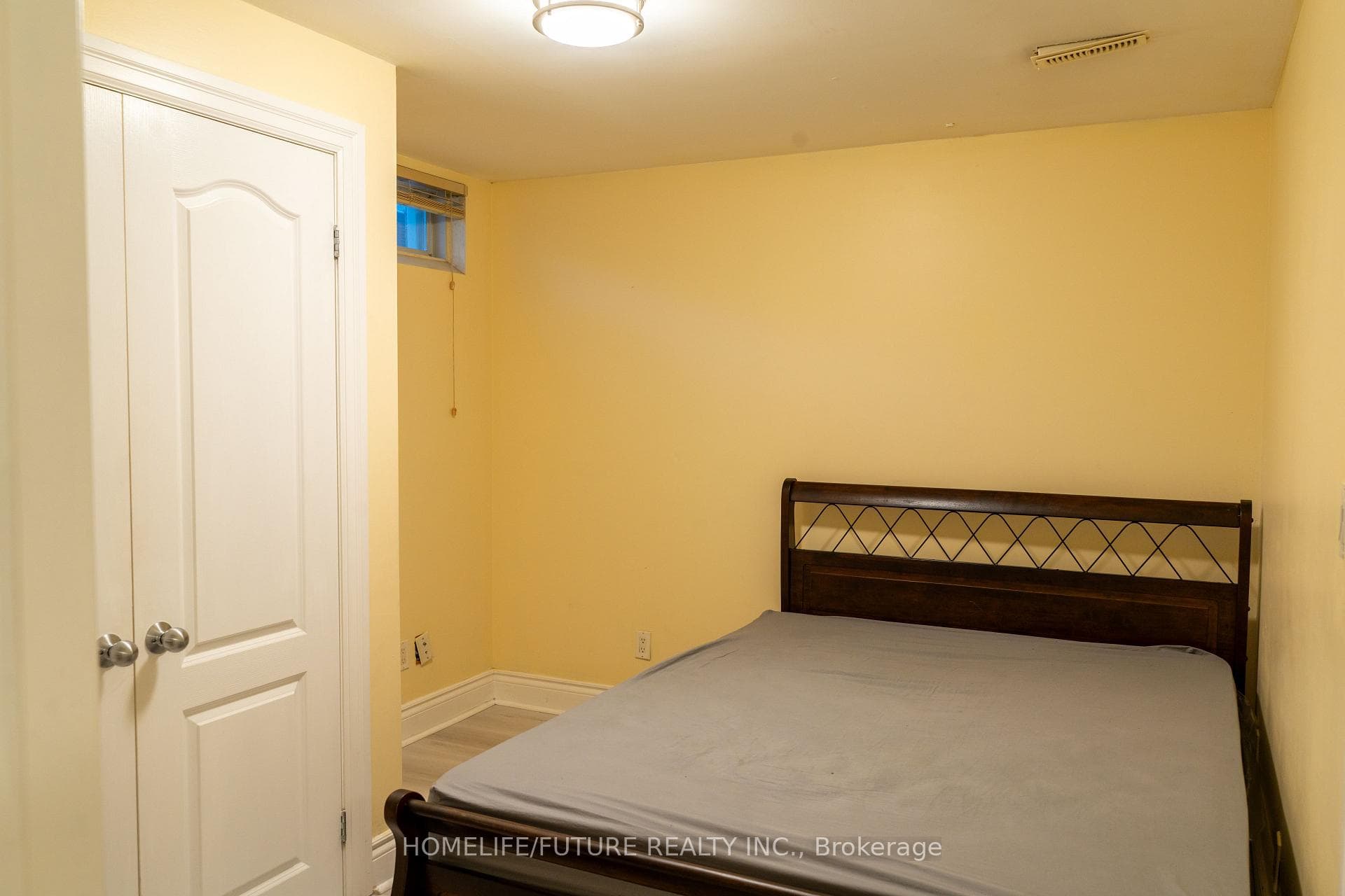 620 Madame Street photo 40