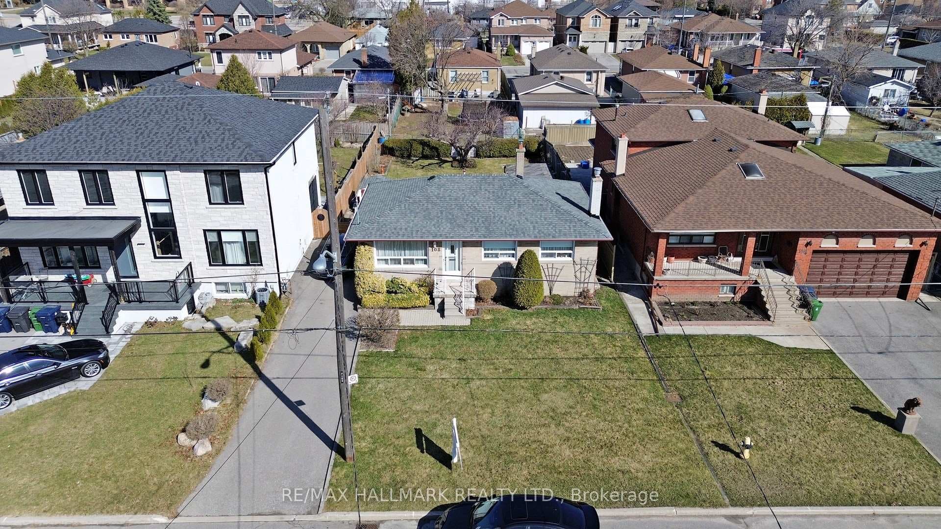 108 Plewes Road photo 1